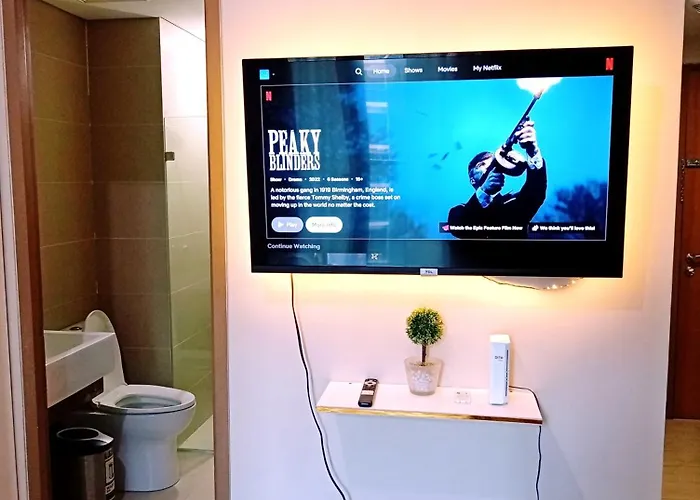 Affordable Near At Airport Hotel